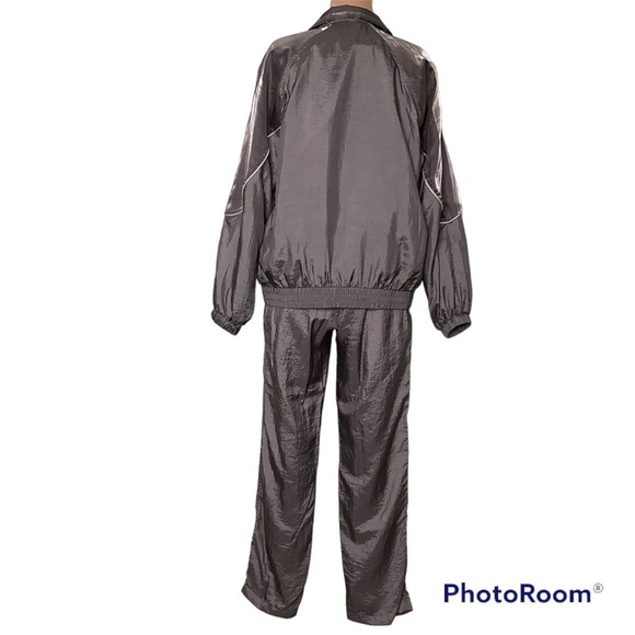 Vintage Active Frontier Metallic Silver Windbreaker Jacket & Pants Matching Set - Picture 7 of 16
